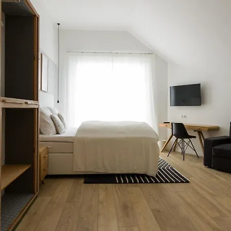 Dahlia Bed & Breakfast Backnang