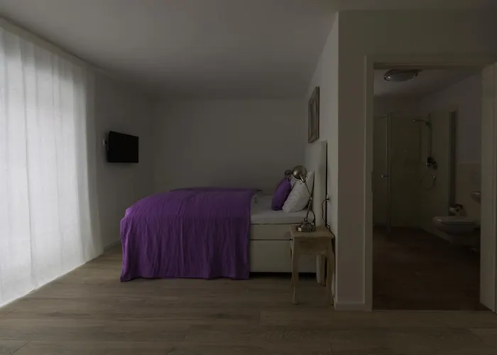 B&B Dahlia 바크낭